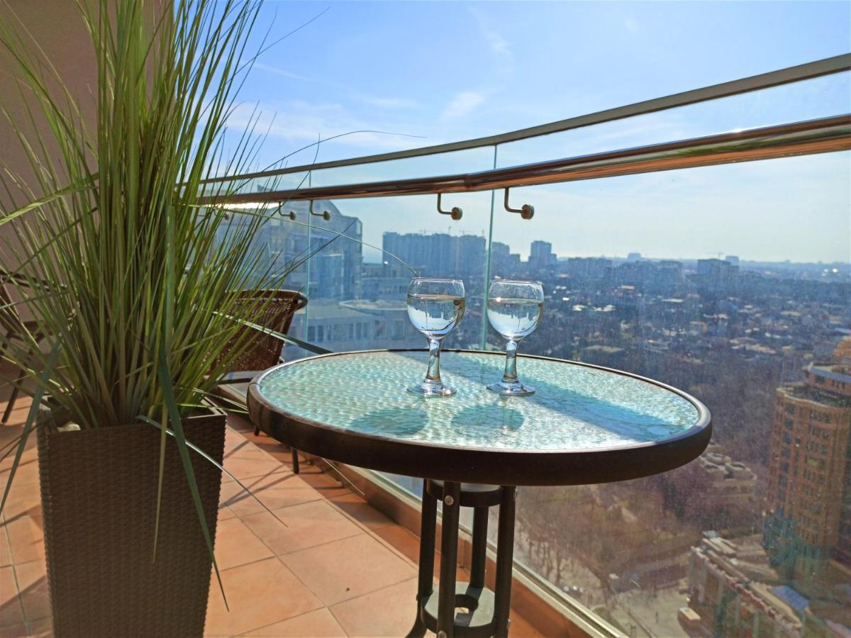 Arcadia Stylish Apartment Big Terrace! Odessa Ngoại thất bức ảnh